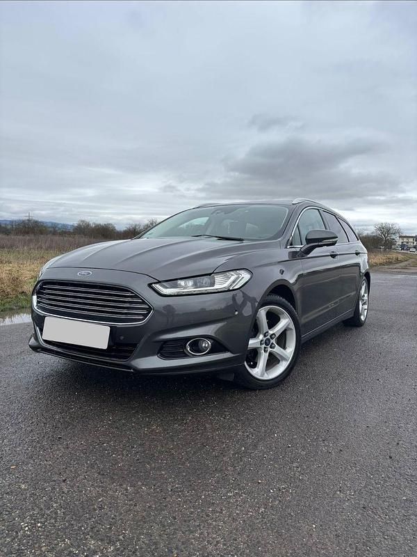 Gebraucht Ford Mondeo 179 PS (131 kW) 2017 Grau Kombi