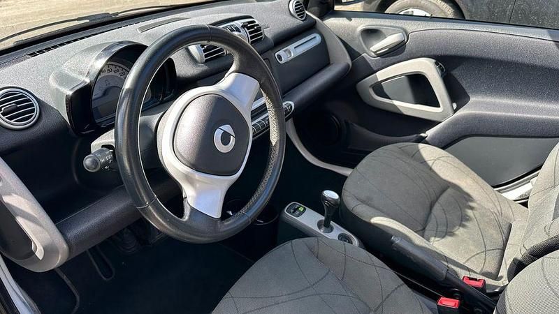 Gebraucht Smart ForTwo Cabrio Pure 71 PS (52 kW) 2012 Weiß Cabrio