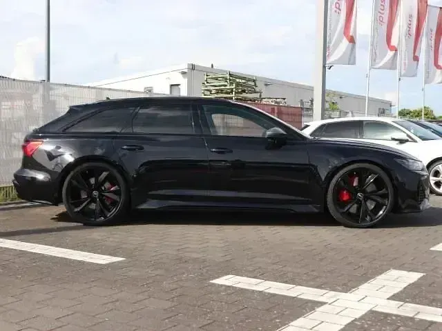 Gebraucht Audi RS6 Performance 630 PS (463 kW) 2025 Sebringschwarz kristalleffekt Kombi