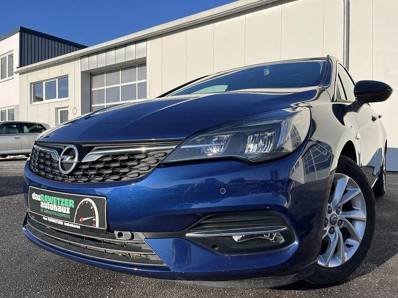 Blau Gebraucht 2021 Opel Astra Kombi | 12.860 € (Teuer) - Bild 1/4