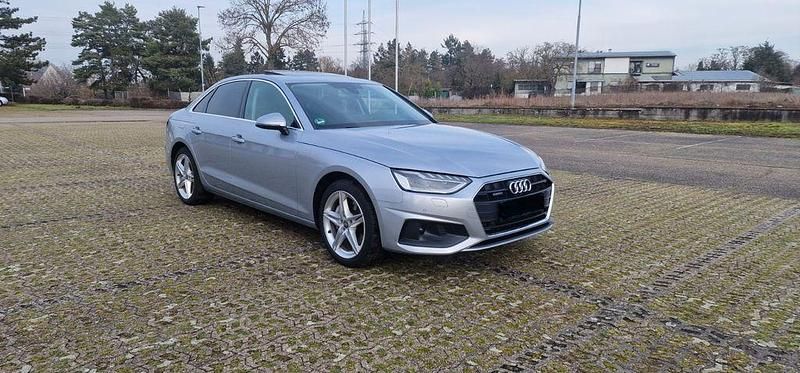 Gebraucht Audi A4 Ambiente 204 PS (150 kW) 2023 Silber Limousine