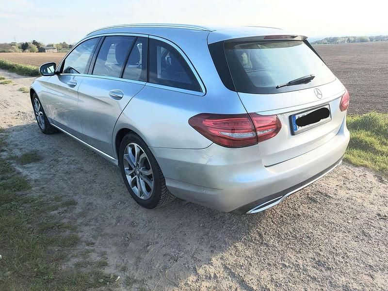 Gebraucht Mercedes C180 116 PS (85 kW) 2016 Silber Kombi