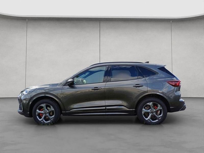 Usado Ford Kuga ST-Line X 152 HP (111 kW) 2025 Cinzento SUV