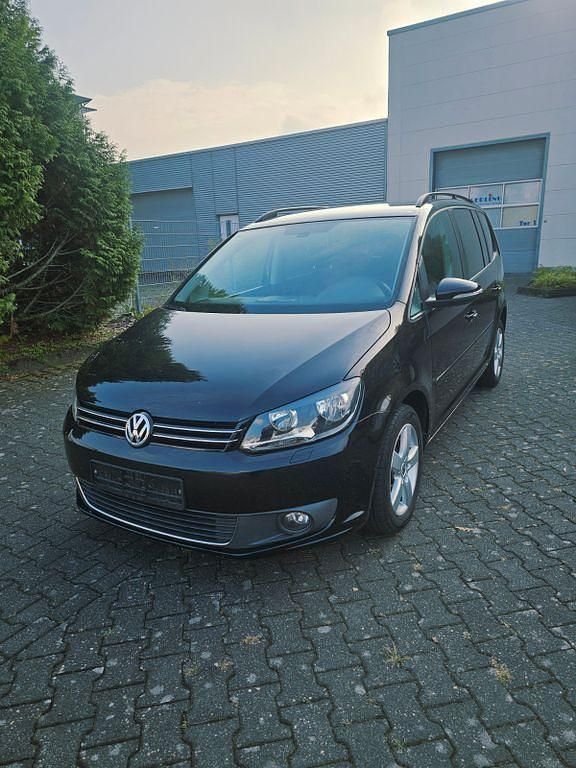 Schwarz Gebraucht 2013 VW Touran Comfortline Van / Kleinbus | 8.500 € (Guter Preis) - Bild 1/4