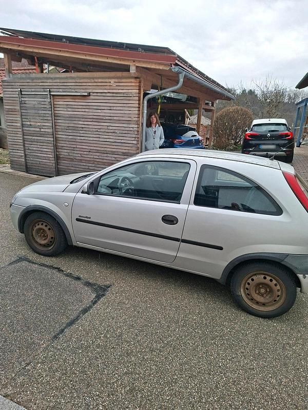 Gebraucht Opel Corsa 58 PS (42 kW) 2001 Silber Kleinwagen