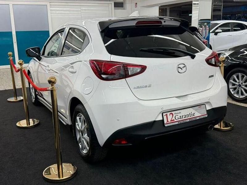Gebraucht Mazda 2 Kizoku Intense 90 PS (66 kW) 2018 Weiß Limousine