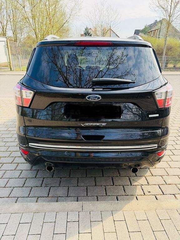 Gebraucht Ford Kuga Vignale 150 PS (110 kW) 2017 Schwarz SUV