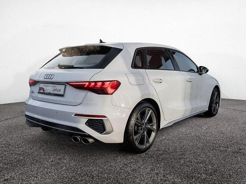 Gebraucht Audi S3 Basis 310 PS (228 kW) 2024 Ibisweiß Limousine