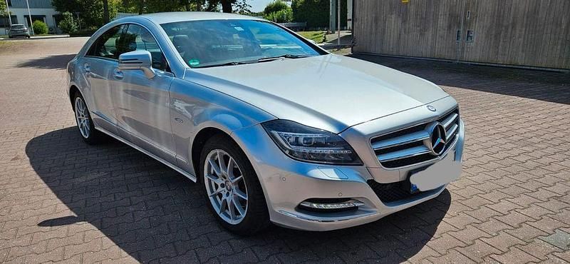 Gebraucht Mercedes CLS350 306 PS (225 kW) 2011 Silber Limousine