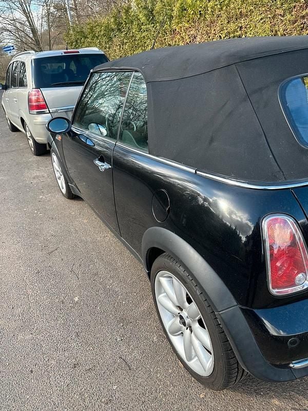 Gebraucht Mini Cooper Cabriolet 116 PS (85 kW) 2004 Schwarz Cabrio