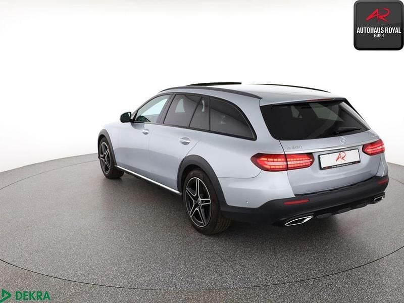 Gebraucht Mercedes E200 AMG 211 PS (155 kW) 2021 Hightechsilber Kombi