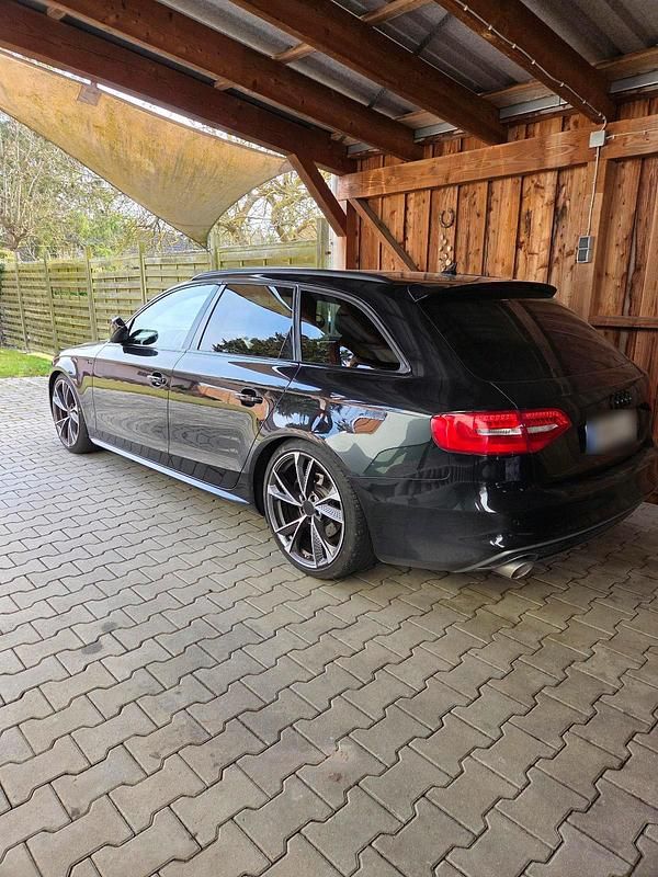 Gebraucht Audi A4 S-Line 245 PS (180 kW) 2013 Schwarz Kombi