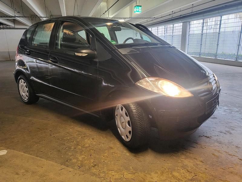 Gebraucht Mercedes A150 95 PS (69 kW) 2007 Schwarz Kleinwagen