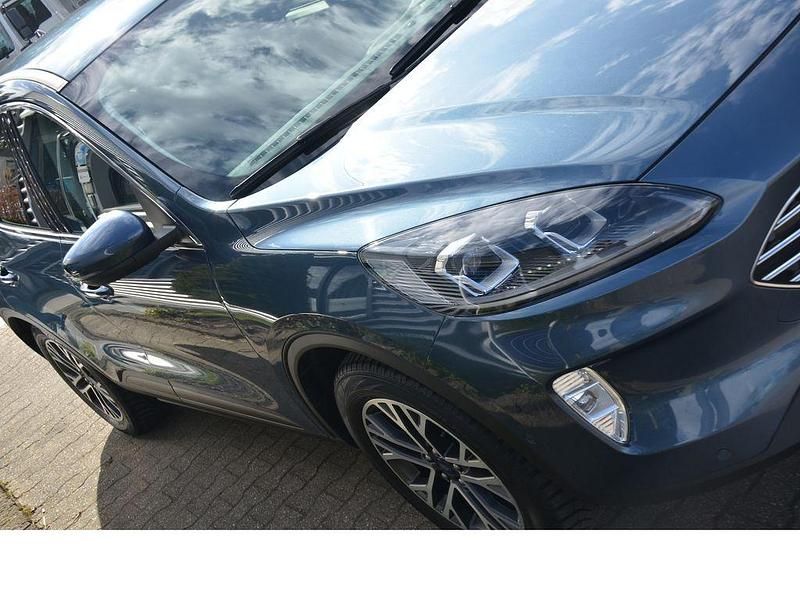 Gebraucht Ford Kuga Titanium 190 PS (139 kW) 2020 Blau SUV
