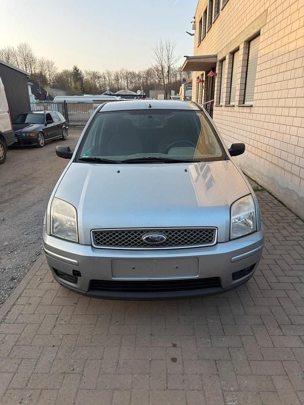 Gebraucht Ford Fusion 101 PS (74 kW) 2004 Silber Kleinwagen