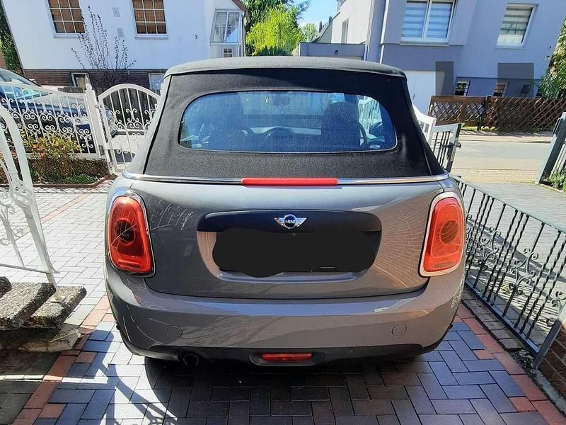 Second-hand Mini One Cabriolet 102 CP (75 kW) 2018 Gri Cabrio