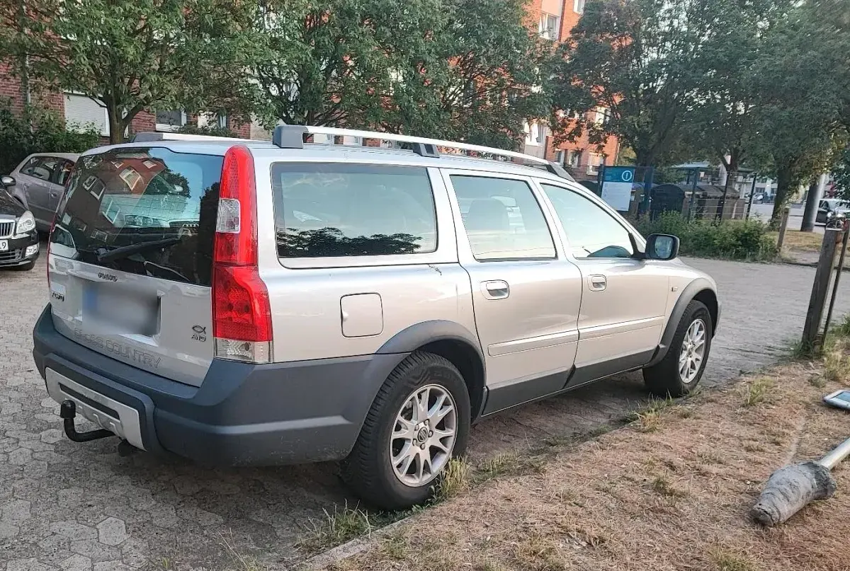 Gebraucht Volvo XC70 185 PS (136 kW) 2006 Grau Kombi