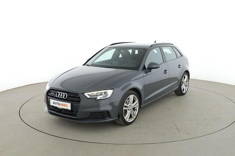 Gebraucht Audi A3 Sport 2020 Grau Limousine