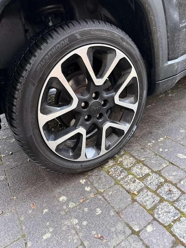 Gebraucht Jeep Compass Limited 140 PS (102 kW) 2019 SUV