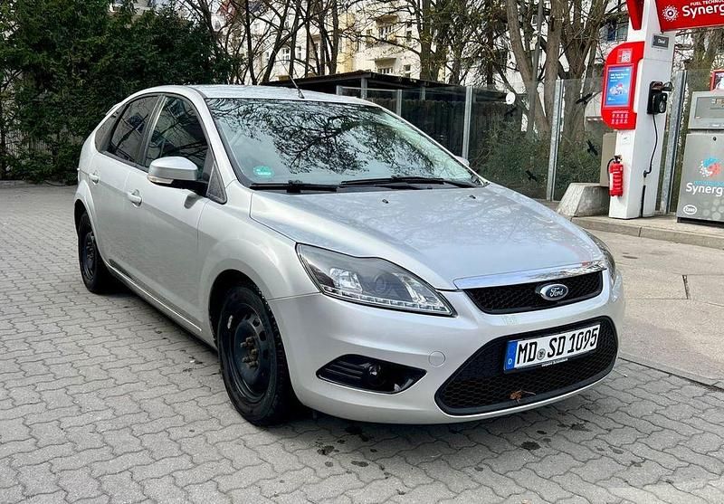 Gebraucht Ford Focus Sport 101 PS (74 kW) 2008 Silber Limousine