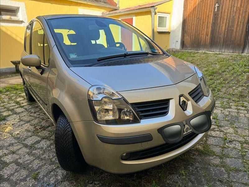 Gebraucht Renault Modus 112 PS (82 kW) 2007 Beige Van / Kleinbus