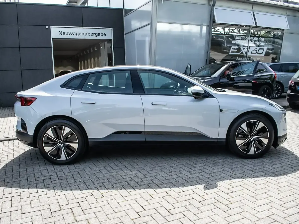 Gebraucht Polestar 4 200 kW (272 PS) 2025 Silber SUV