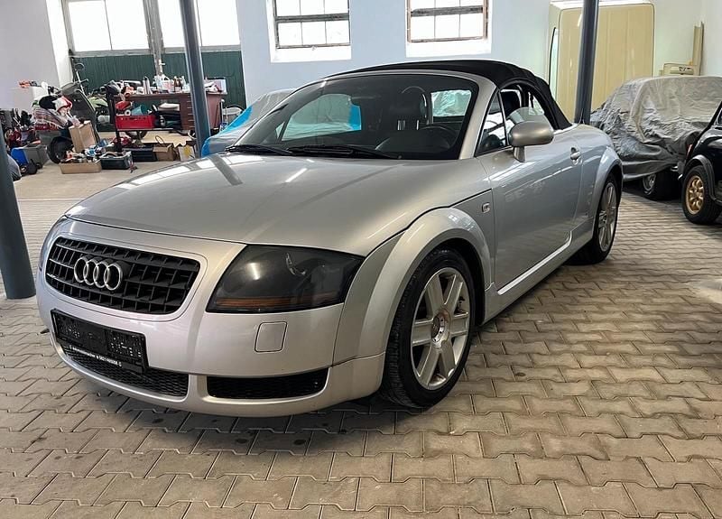 Gebraucht Audi TT Roadster S-Line 180 PS (132 kW) 2003 Silber Cabrio