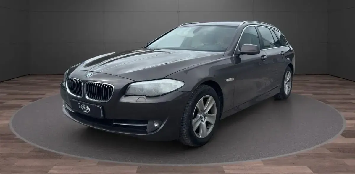 Usata BMW 520 184 CV (135 kW) 2012 Grigio Station wagon