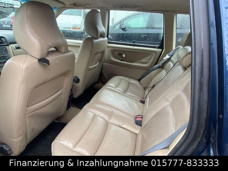 Gebraucht Volvo V70 170 PS (125 kW) 2000 Blau Kombi