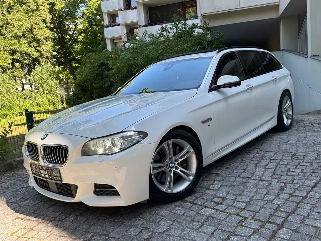 Gebraucht BMW 535 M Sport 313 PS (230 kW) 2014 Weiß Kombi