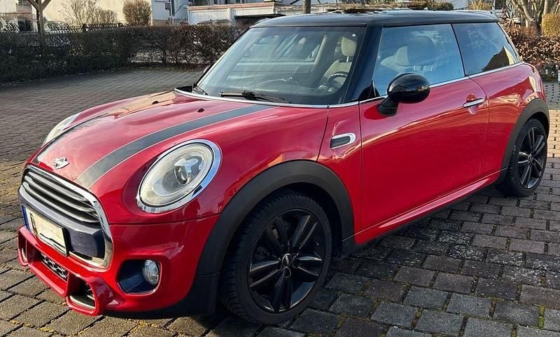 Rot Gebraucht 2016 Mini John Cooper Works Kleinwagen | 14.800 € (Etwas zu teuer) - Bild 1/4