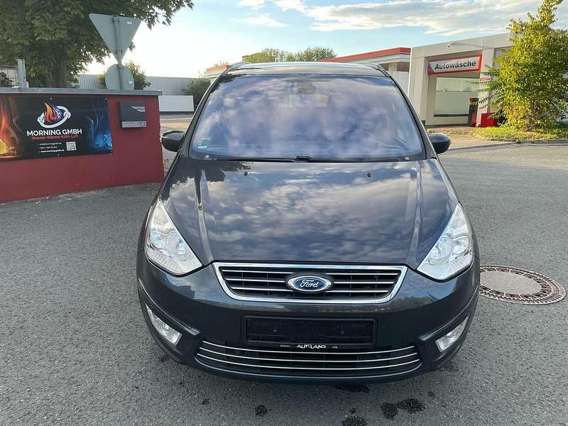 Gebraucht Ford Galaxy Titanium 145 PS (106 kW) 2011 Grau Van / Kleinbus
