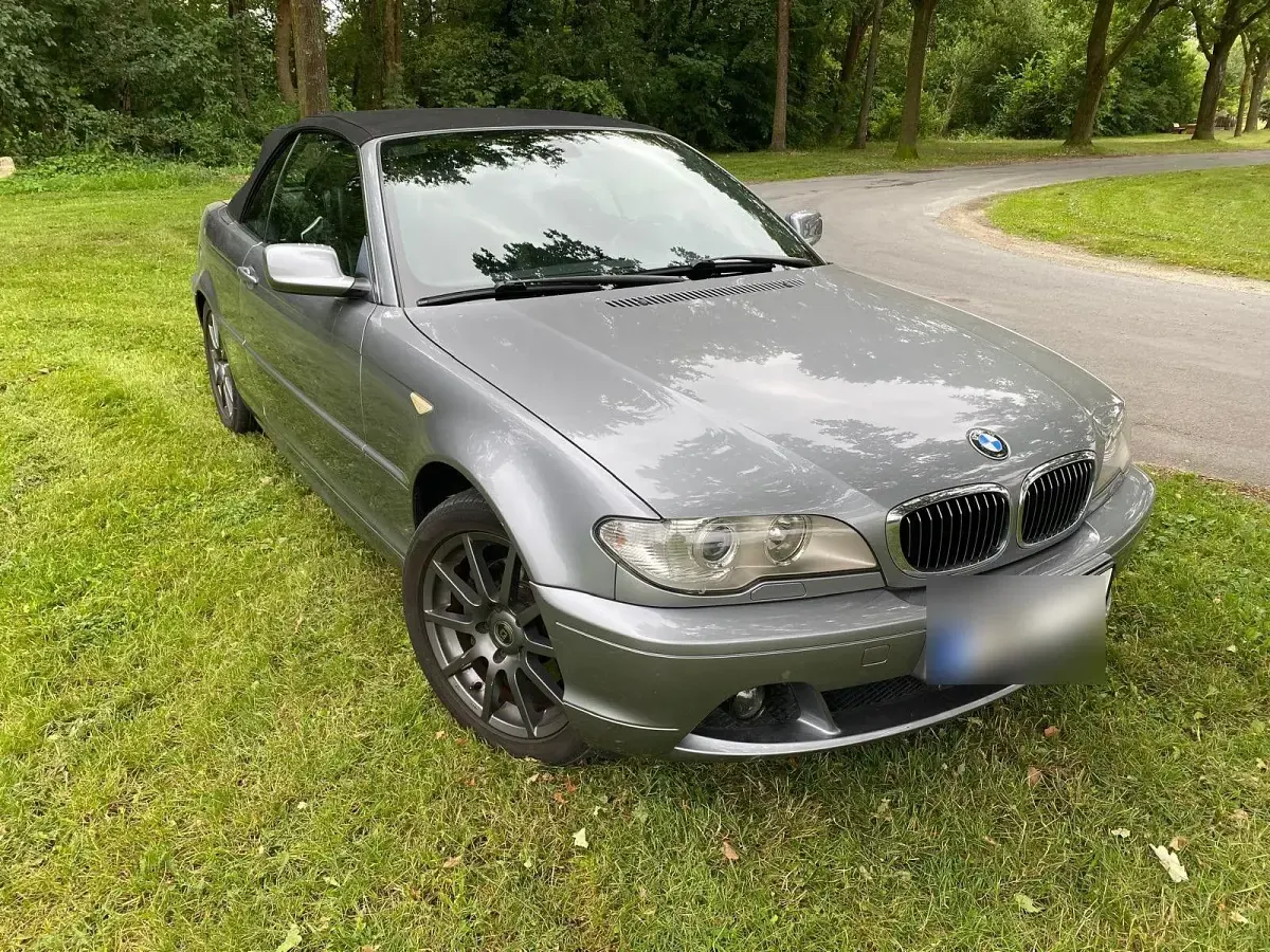 Gebraucht BMW 320 Cabriolet 170 PS (125 kW) 2004 Grau Cabrio