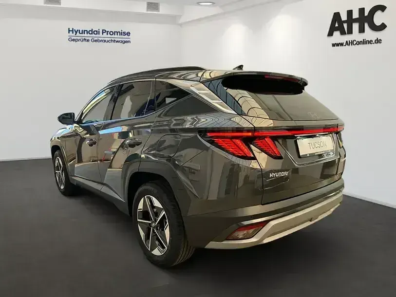 Gebraucht Hyundai Tucson Trend 136 PS (100 kW) 2026 Grau ecotronic grey SUV