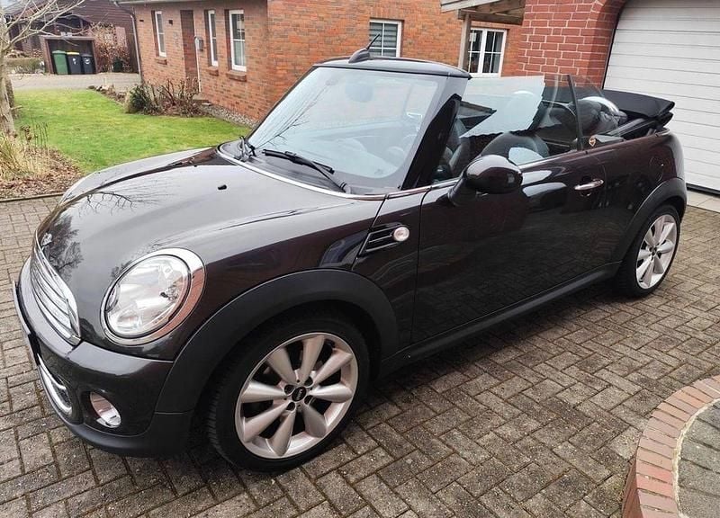 Gebraucht Mini Cooper D Cabriolet 111 PS (81 kW) 2014 Braun Cabrio