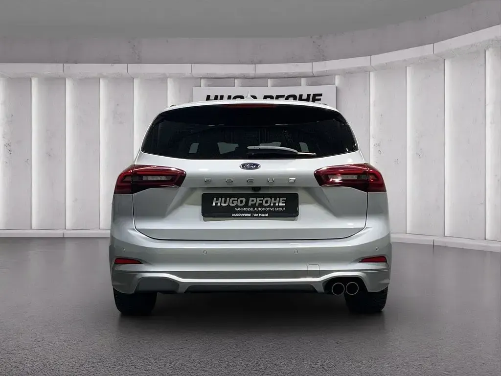 Gebraucht Ford Focus ST-Line 155 PS (114 kW) 2025 Silber Limousine