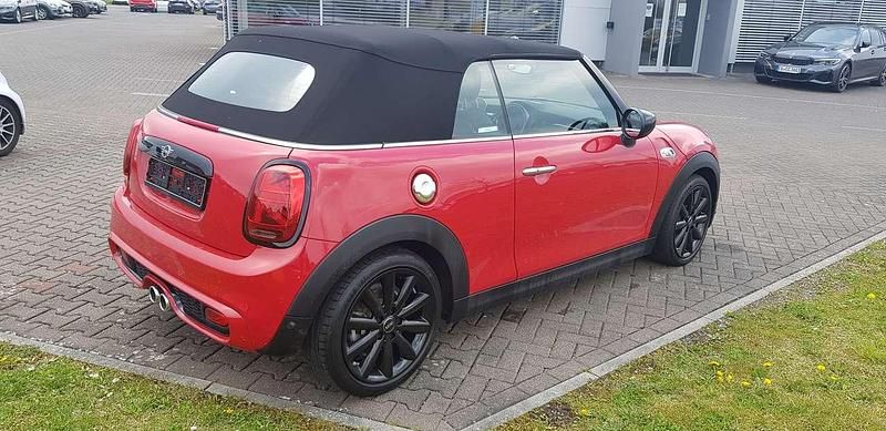Gebraucht Mini Cooper S Cabriolet 192 PS (141 kW) 2020 Rot Cabrio