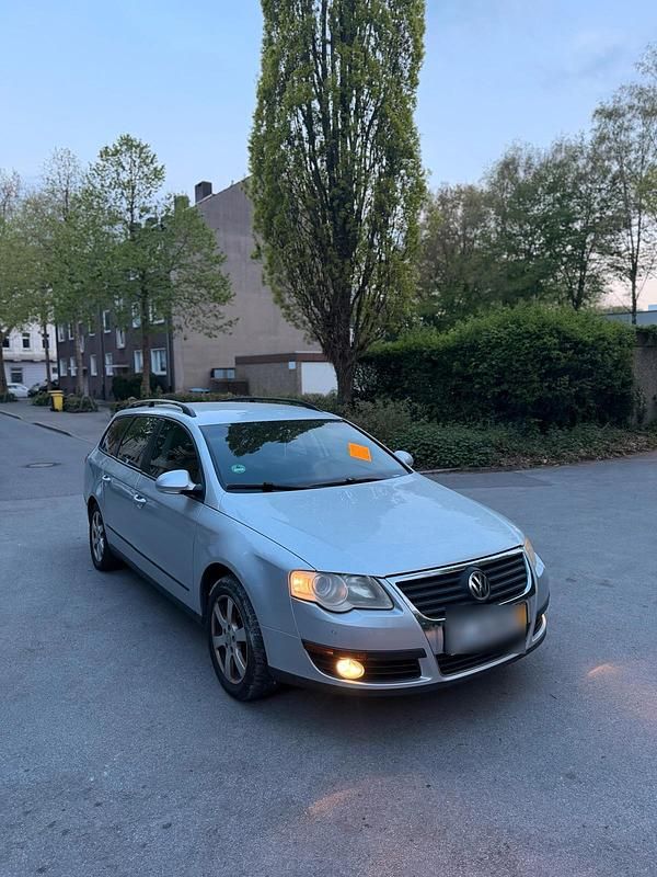 Second-hand VW Passat 140 CP (102 kW) 2008 Gri Break