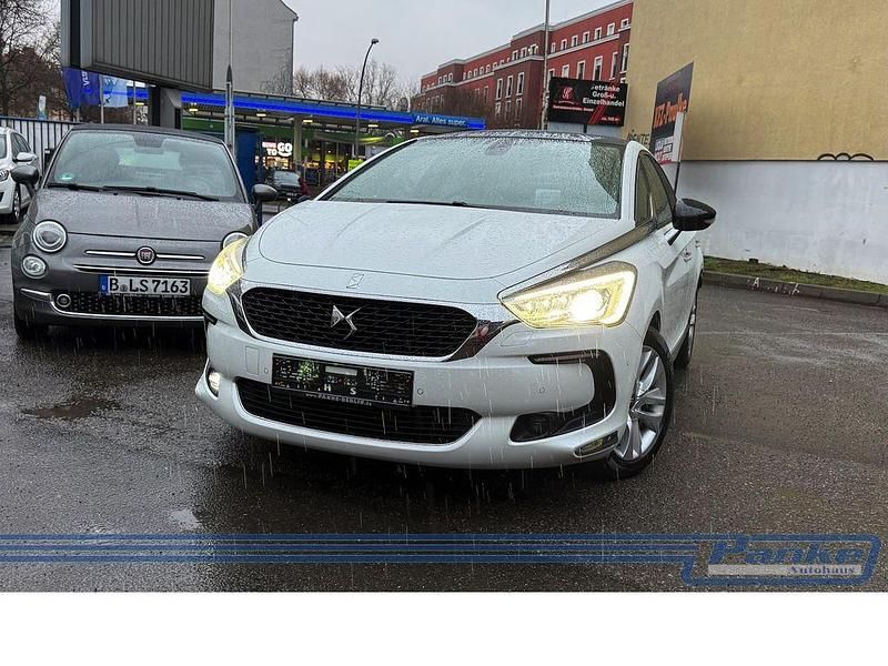 Gebraucht DS Automobiles DS5 179 PS (131 kW) 2016 Weiß Kleinwagen