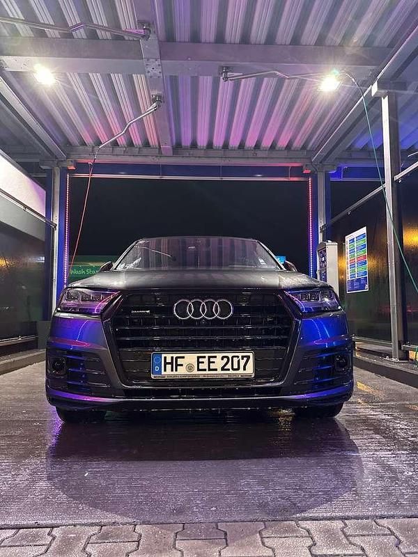 Gebraucht Audi Q7 Comfort 272 PS (200 kW) 2018 Grau SUV