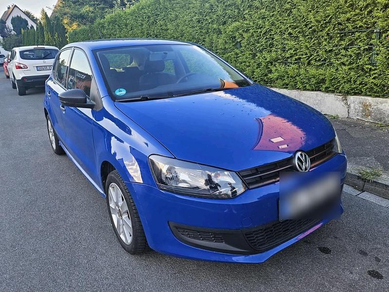 Blau Gebraucht 2009 VW Polo Kleinwagen | 2.500 € (Fairer Preis) - Bild 1/4