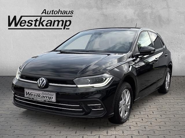 Deep black perleffekt Gebraucht 2024 VW Polo Style Kleinwagen | 20.830 € (Fairer Preis) - Bild 1/4