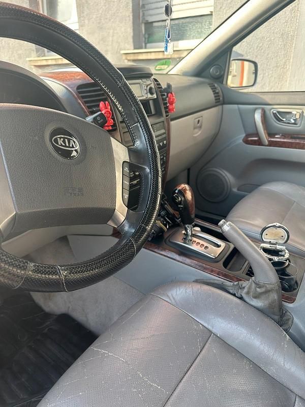 Gebraucht Kia Sorento 140 PS (102 kW) 2004 Grau SUV