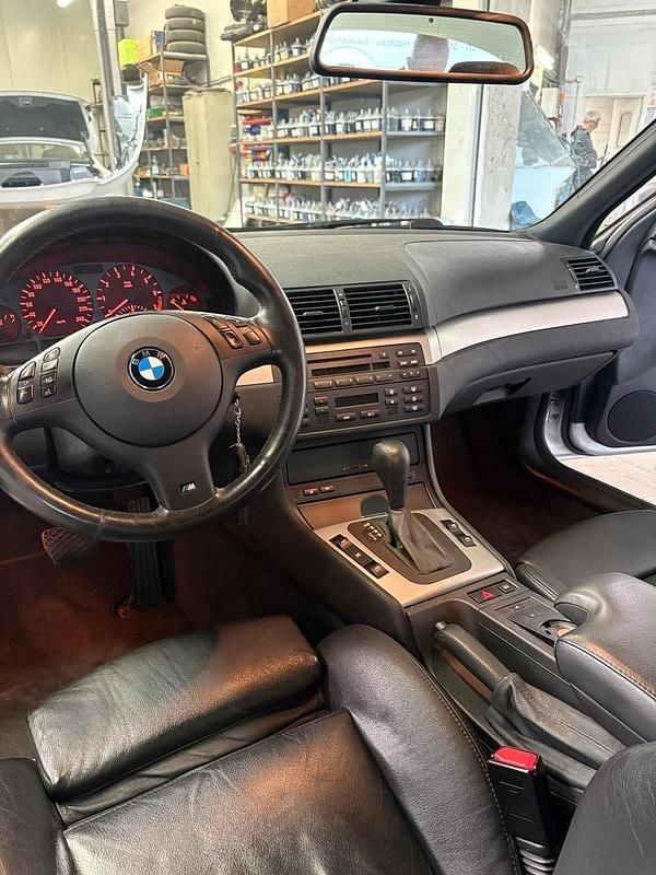 Usata BMW 325 192 CV (141 kW) 2004 Argento Berlina
