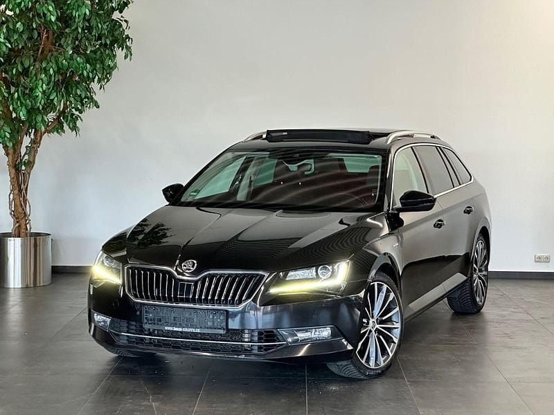 Gebraucht Skoda Superb LAURIN & KLEMENT 280 PS (205 kW) 2017 Schwarz Kombi