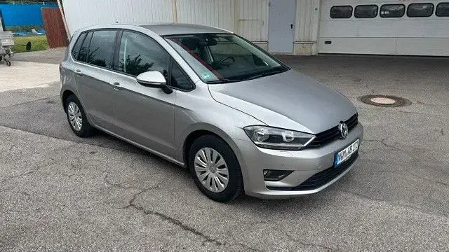 Gebraucht VW Golf Sportsvan Trendline 86 PS (63 kW) 2017 Silber Van / Kleinbus