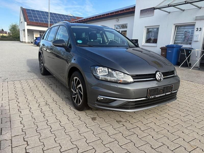 Usado VW Golf VII Join 116 HP (85 kW) 2019 Cinzento Carrinha