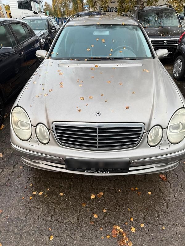 Gebraucht 2003 Mercedes E240 Kombi | 1.500 € (Guter Preis) - Bild 1/4