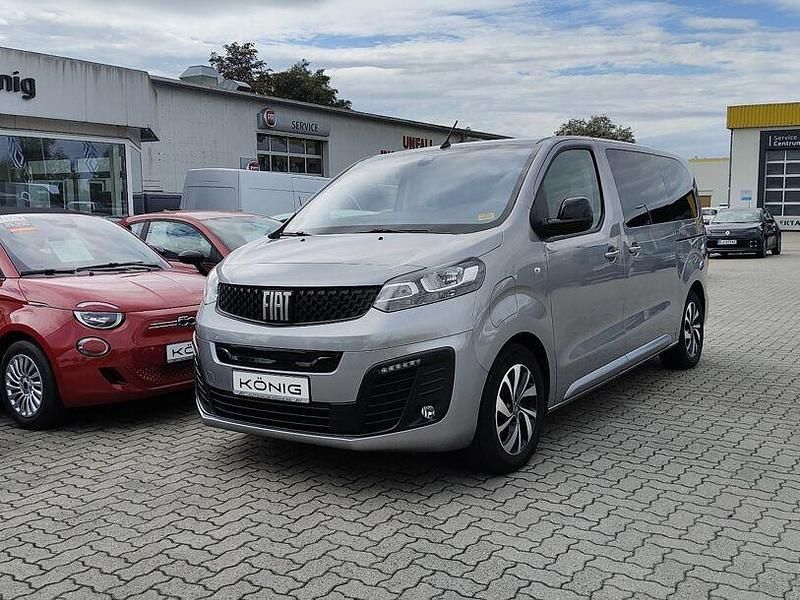 Grau Gebraucht 2022 Fiat E-Ulysse Van / Kleinbus | 40.999 € (Fairer Preis) - Bild 1/4