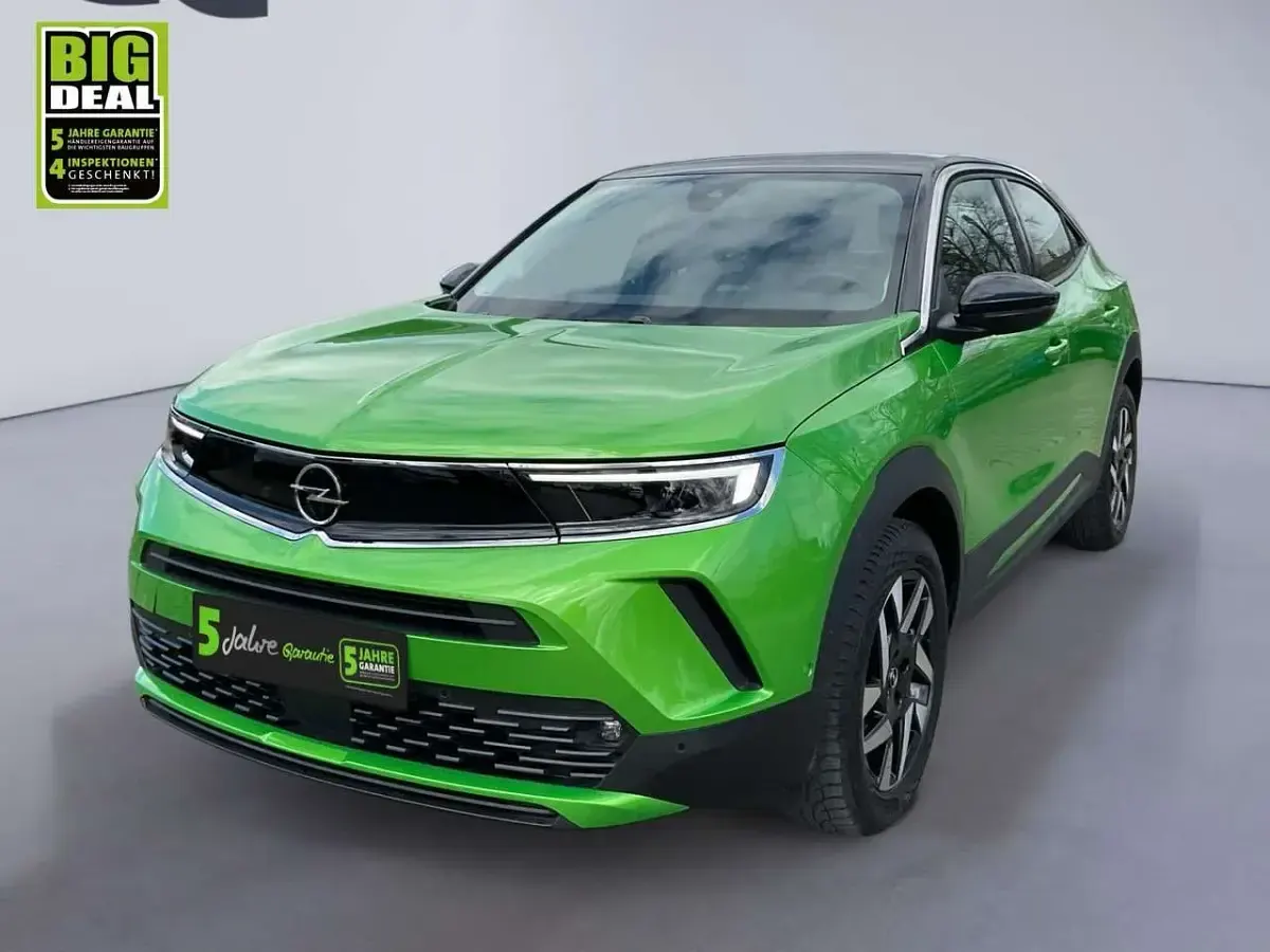 Gebraucht Opel Mokka Business Elegance 101 PS (74 kW) 2023 Matcha green SUV
